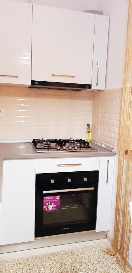 Sarah Apartment Constanta Exterior photo